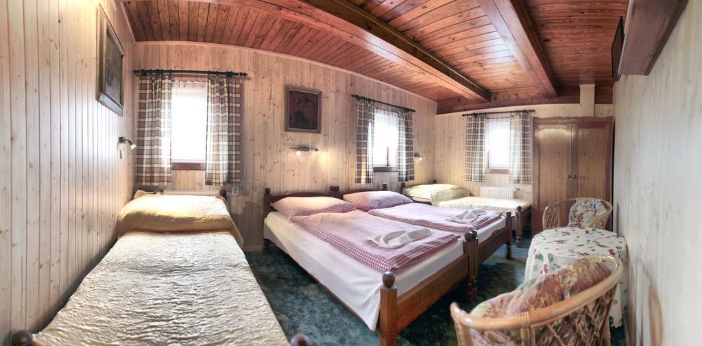 Pension U Stehliku Růžová Szoba fotó